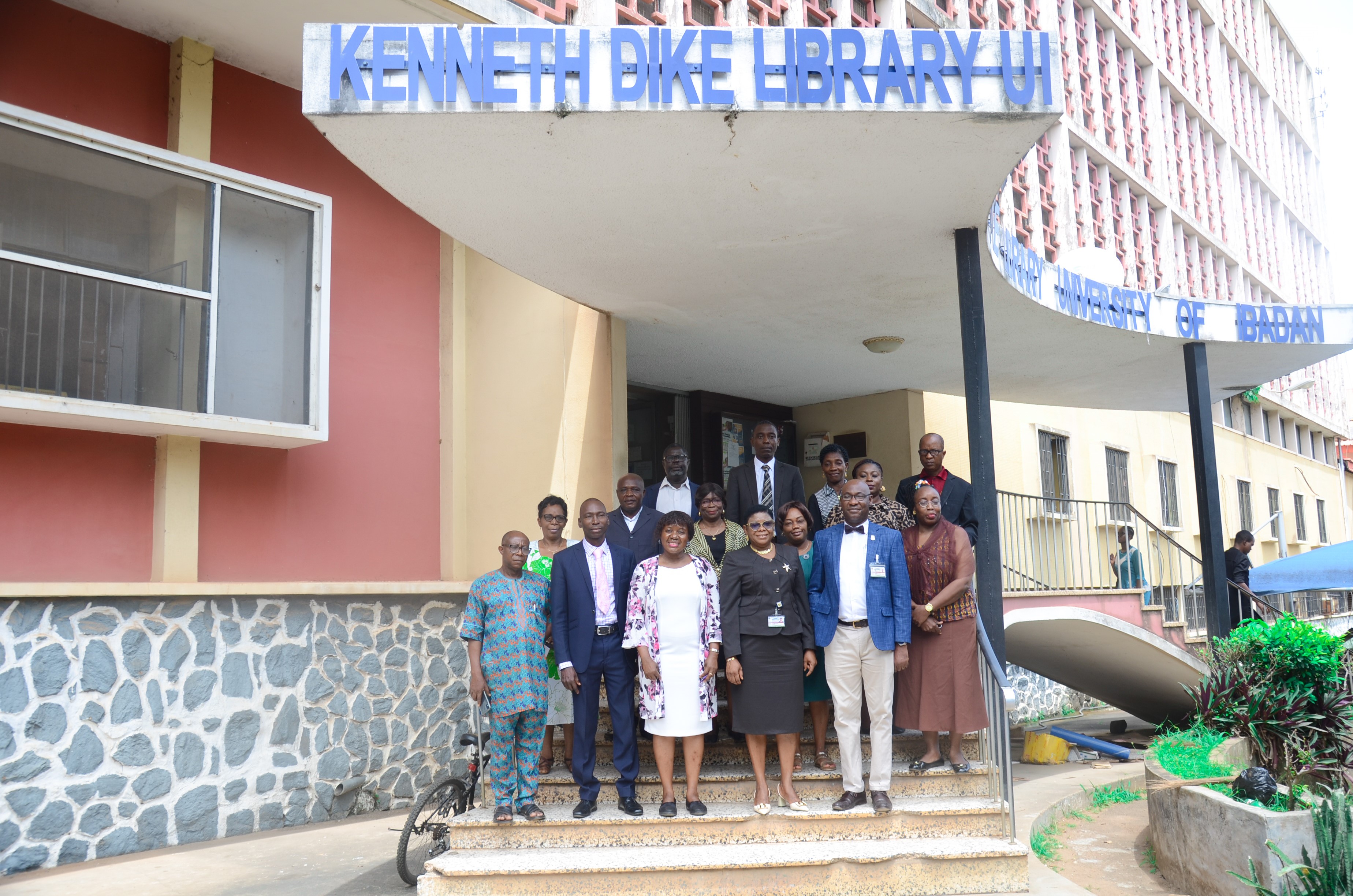 THE COLLEGE OF MEDICINE, UNIVERSITY OF IBADAN MANAGEMENT TEAM PAYS A COURTESY VISIT TO THE NEWLY APPOINTED UNIVERSITY LIBRARIAN OF THE PREMIER UNIVERSITY